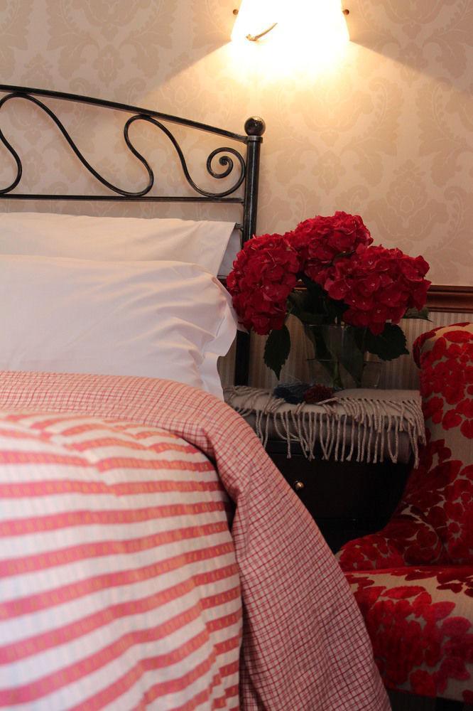 Saint Sulpice Apartment *