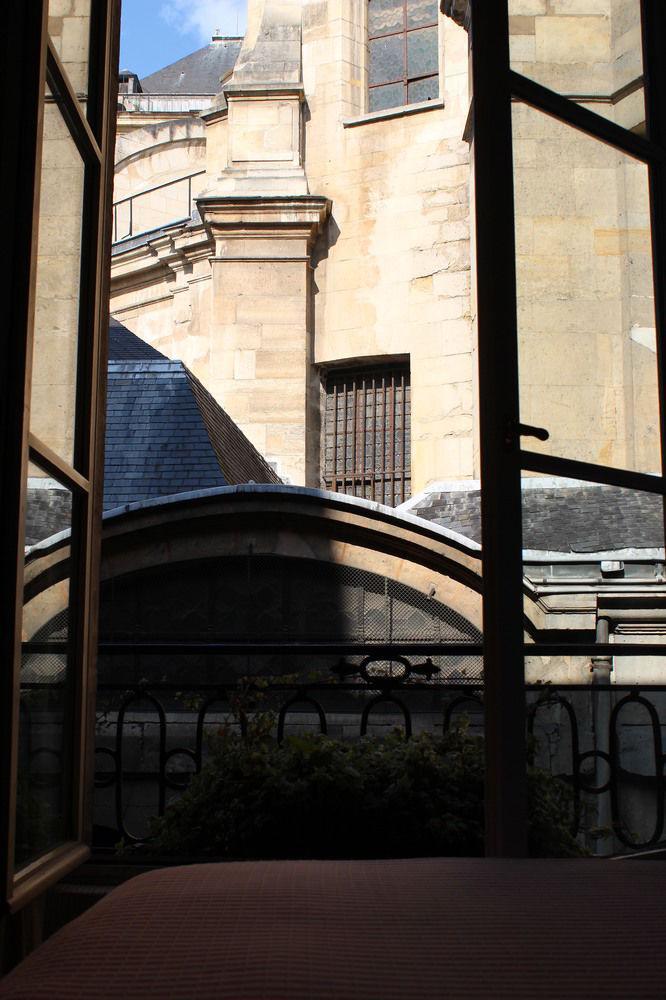 Saint Sulpice Apartment Paris