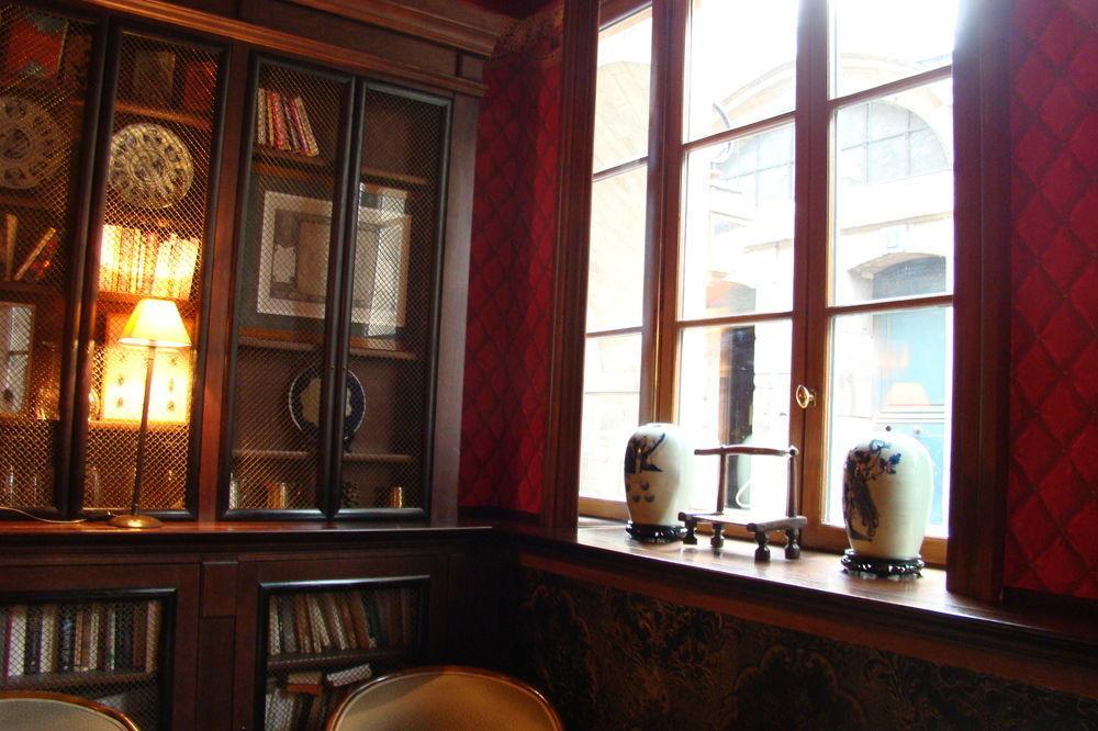 Saint Sulpice Apartment Paris