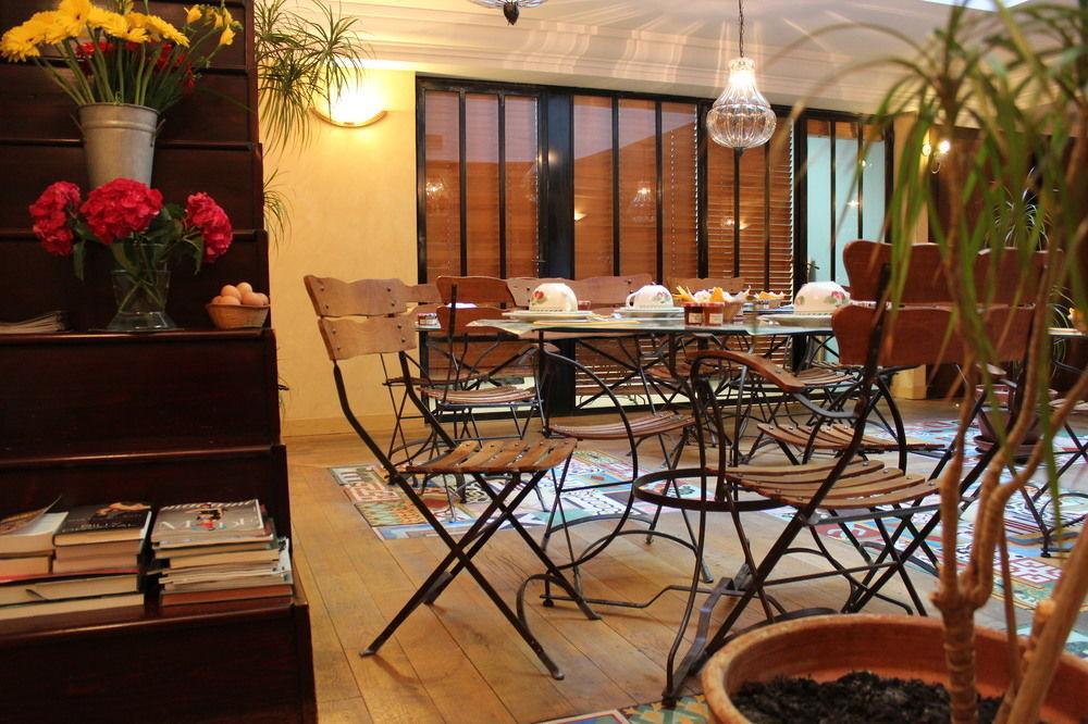 Saint Sulpice Apartment *